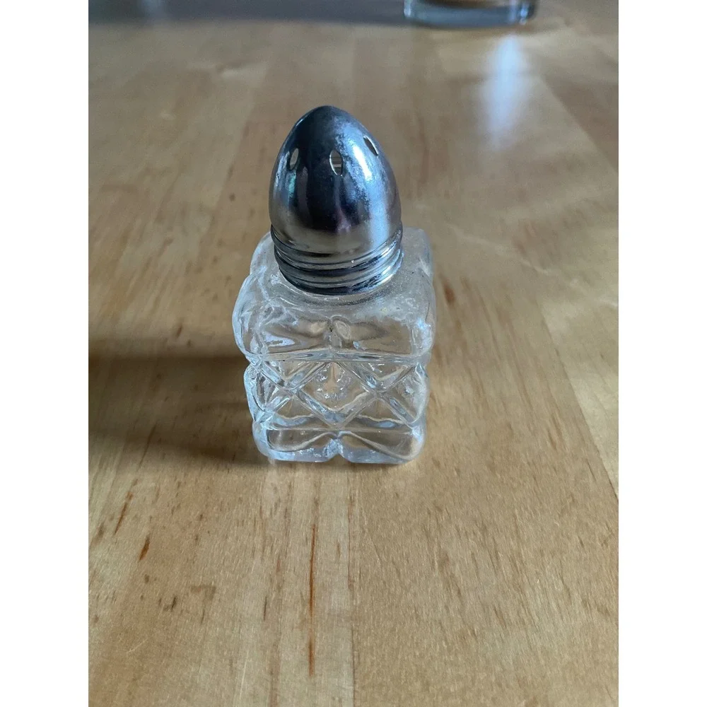 Vintage Miniature Glass Salt Shaker Diamond Cut Pattern Chrome Top Taiwan 1.75in